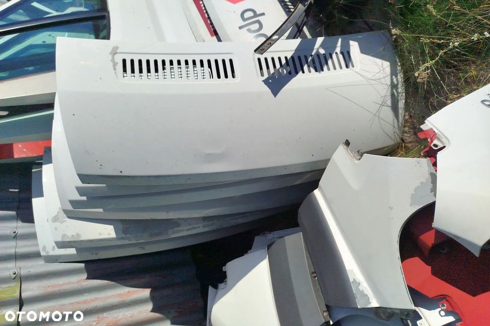 Ducato III i lift Boxer Jumper II 06-14r zderzak przód -prawy / lewy bez halogenu 120zł, błotnik przód prawy / lewy 100zł, mechanizm wycieraczki -120zł, belka zderzaka przód 120zł/szt listwa pod lampę prawa 50zł/sztuka, nad lampę 30zł/sztuka, maska 150zł/sztuka, lampa przód 150-200zł/sztuka prawa lub lewa, drzwi przód prawe / lewe 250zł/szt, drzwi tył H1 H2 OD 400zł-, koła 15" 16", opony, felgi  i inne - 2