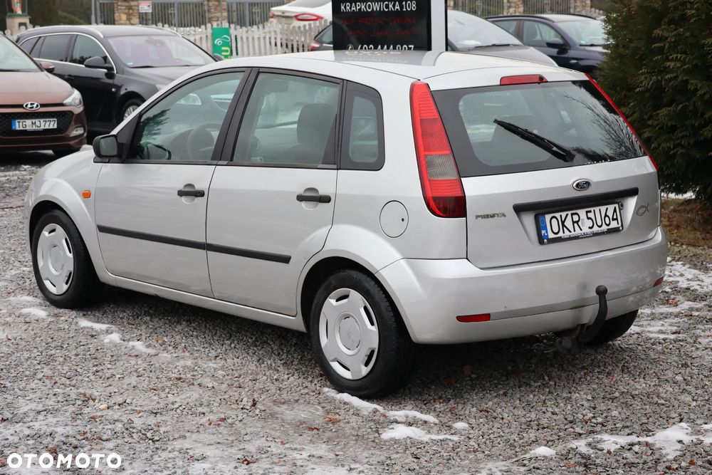 Ford Fiesta 1.3 Trend - 4