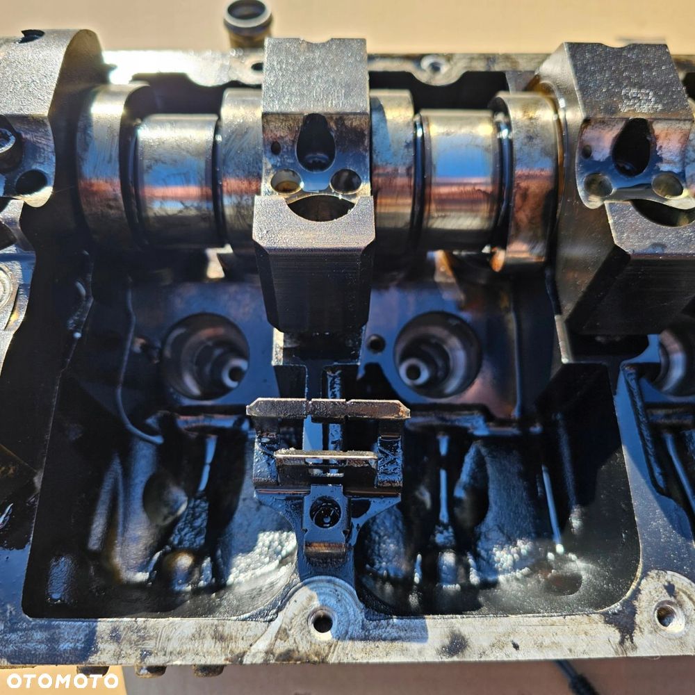 VW T5 2.5 TDI BNZ głowica 070103373 132 000 KM STAN IDEALNY - 3