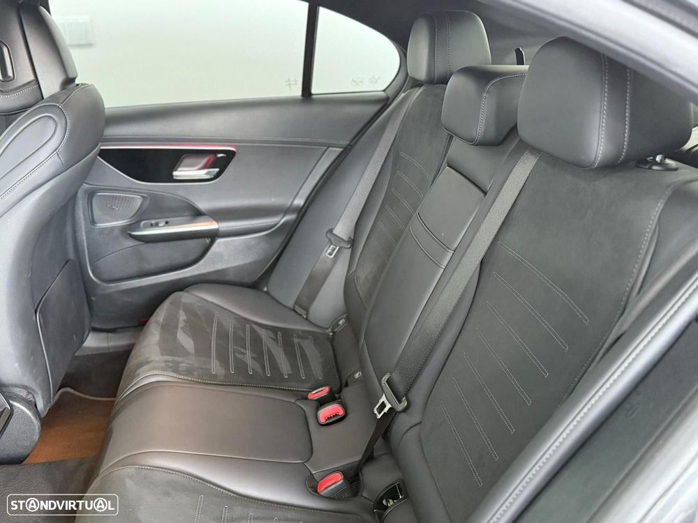 Mercedes-Benz C 300 d AMG Line - 6