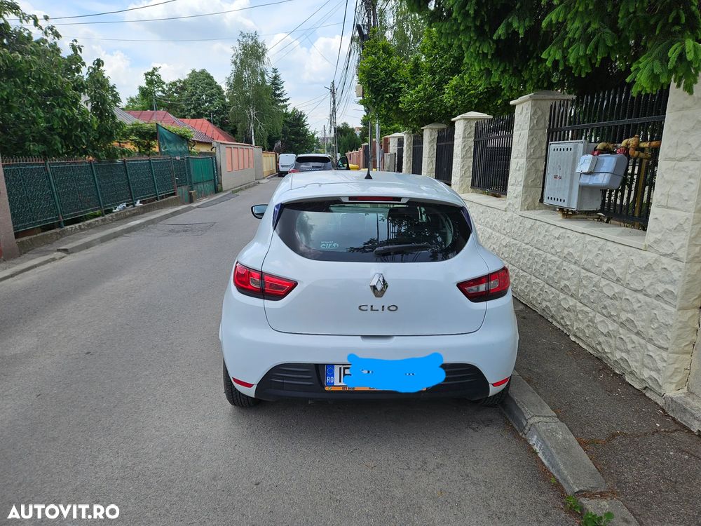 Renault Clio - 6