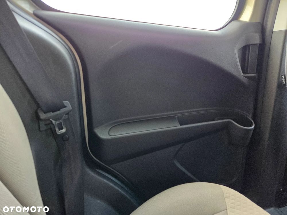 Ford Tourneo Courier 1.5 TDCi Ambiente - 12