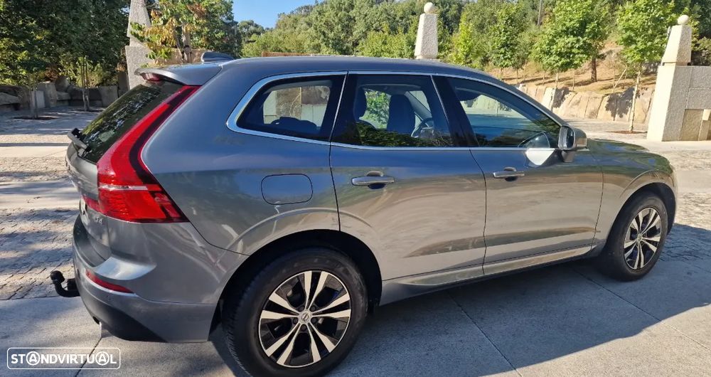 Volvo XC 60 2.0 D4 Momentum Plus Geartronic - 9