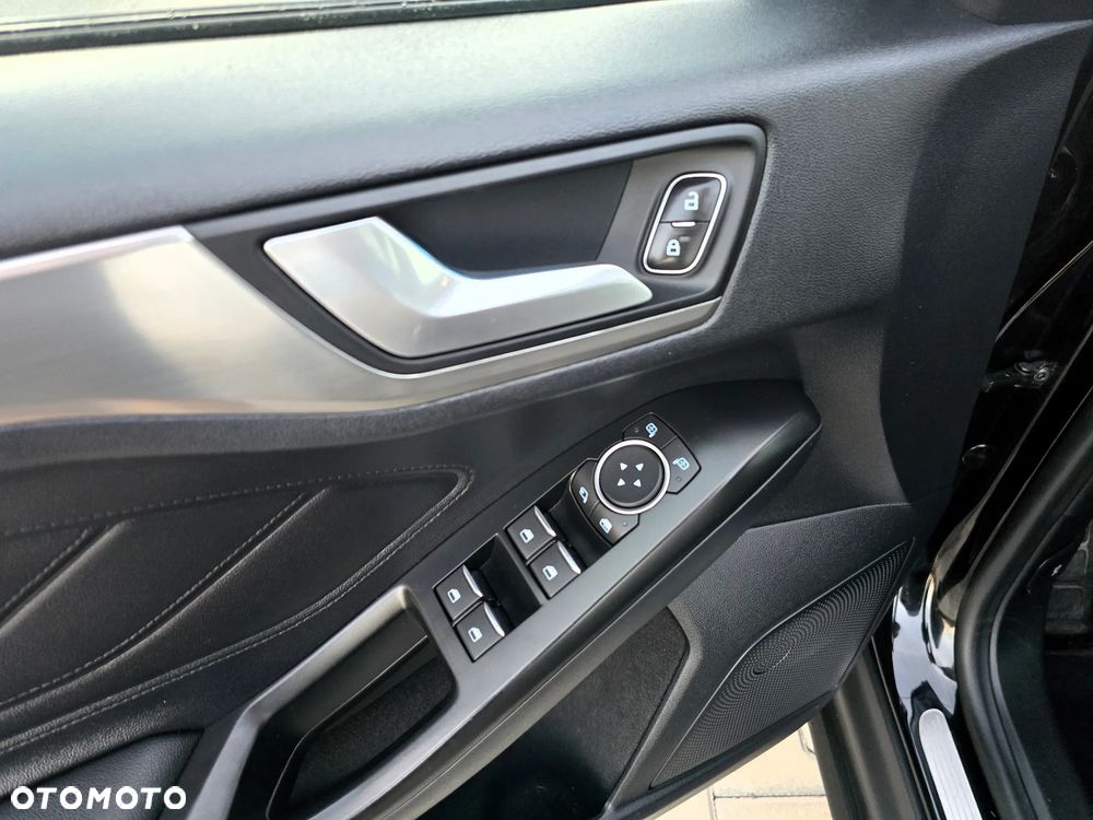 Ford Focus 1.5 EcoBlue STart-Stopp-System TITANIUM - 21
