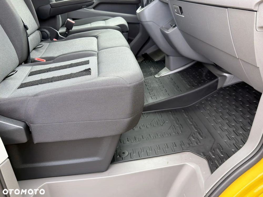 Volkswagen CRAFTER - 13