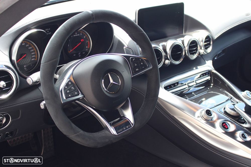 Mercedes-Benz AMG GT S - 29