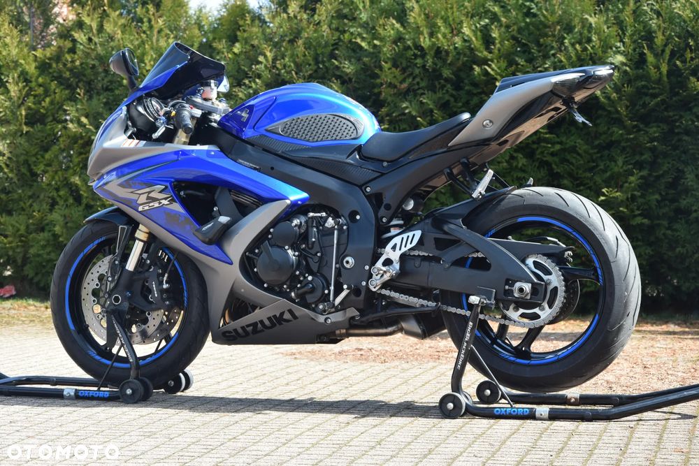 Suzuki GSX-R - 9