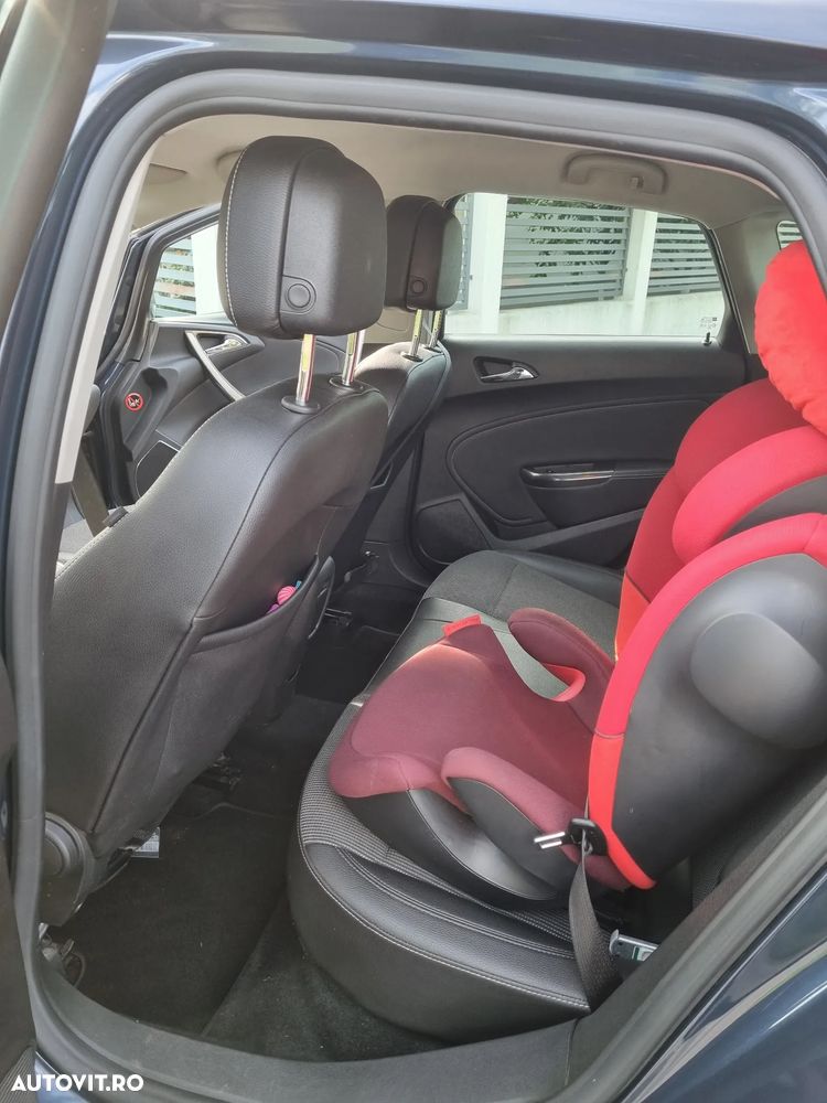 Opel Astra 1.4 Turbo - 8