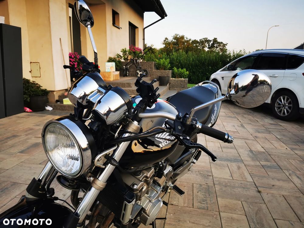 Honda Hornet - 11