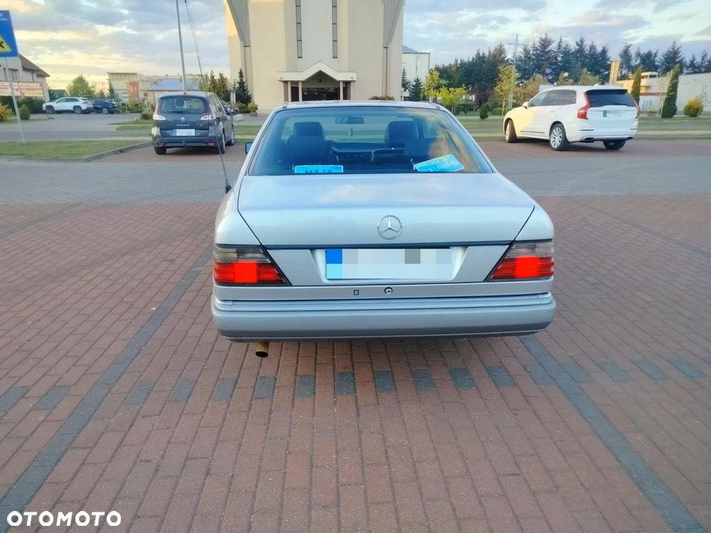 Mercedes-Benz Klasa E - 10