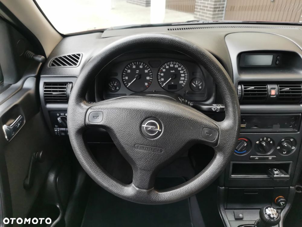 Opel Astra II 1.4 Start - 11