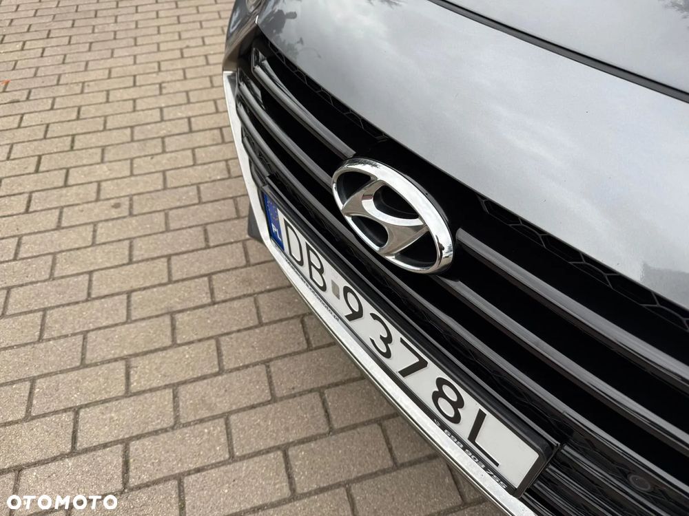 Hyundai i40 1.6 GDI Comfort + - 17