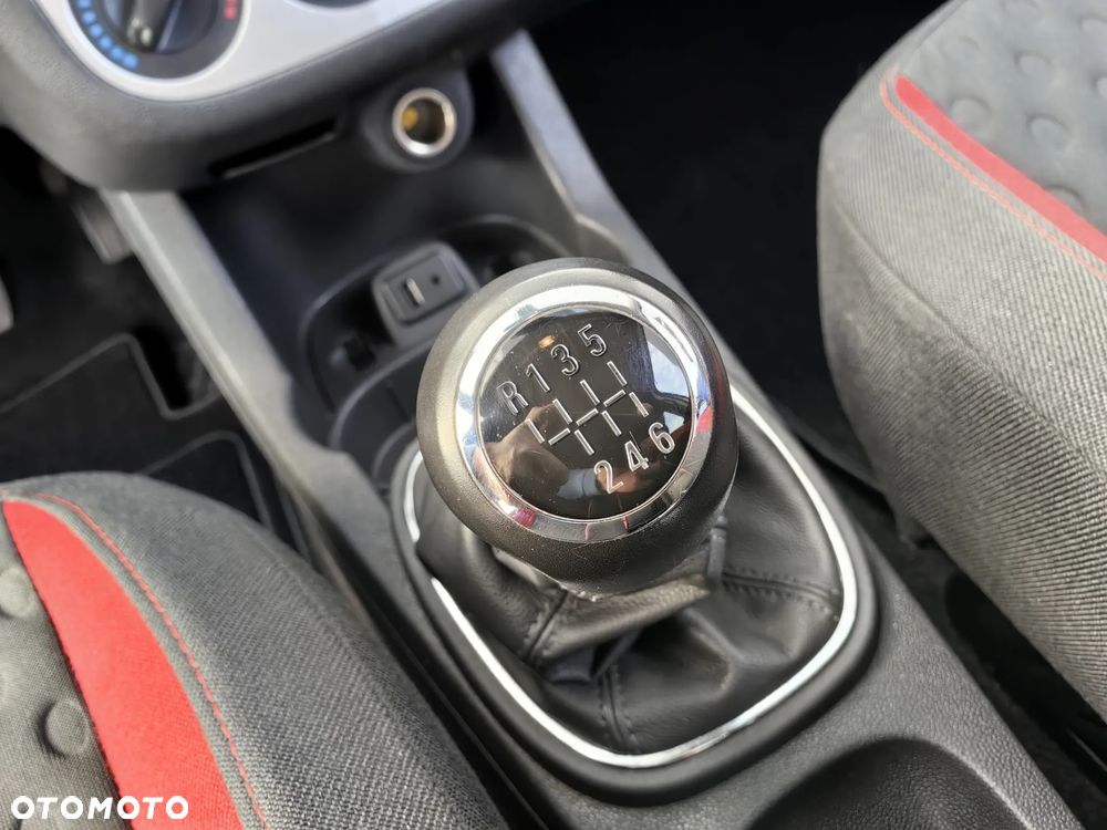 Opel Corsa 1.6T GSI - 18