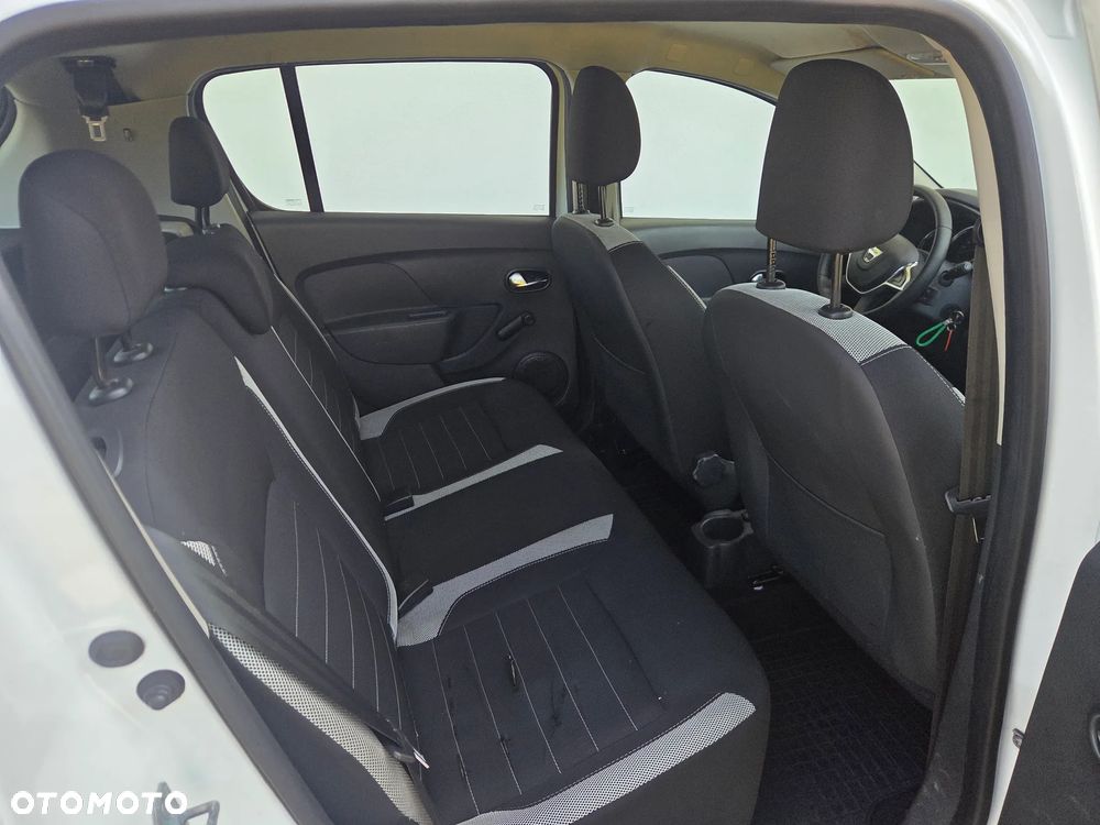 Dacia Sandero Stepway - 12