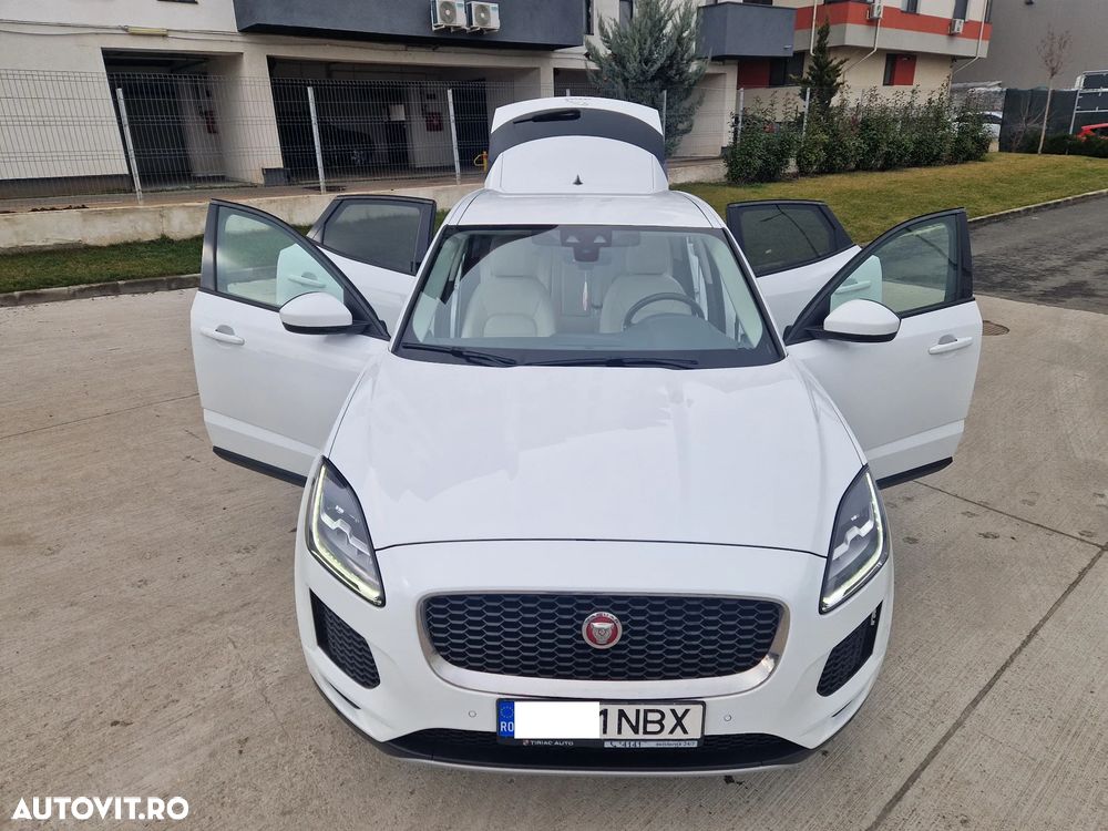 Jaguar E-Pace D150 AWD Base - 33
