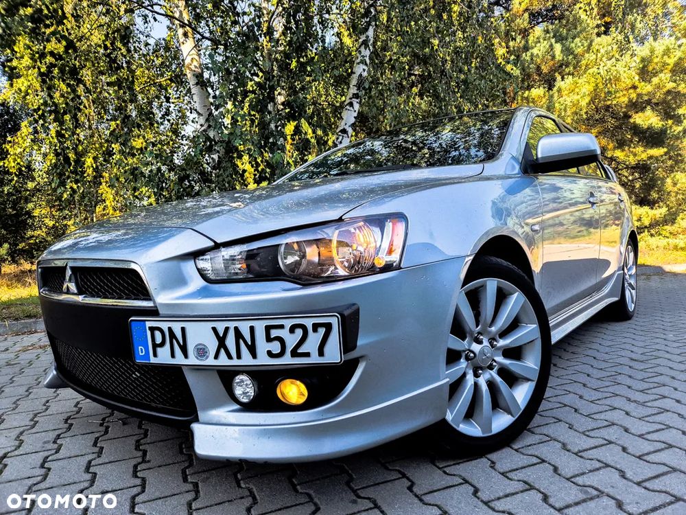 Mitsubishi Lancer 1.8 Intense - 10