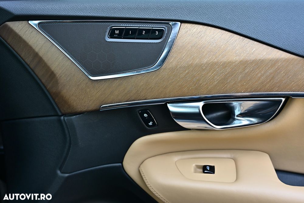 Volvo XC 90 T6 AWD Geartronic Inscription - 22