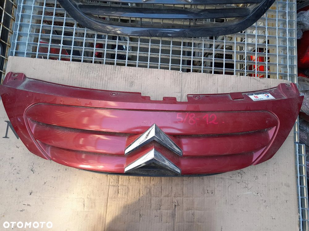 Atrapa grill znaczek citroen c3 lift fl EKQD 9653053777 - 1