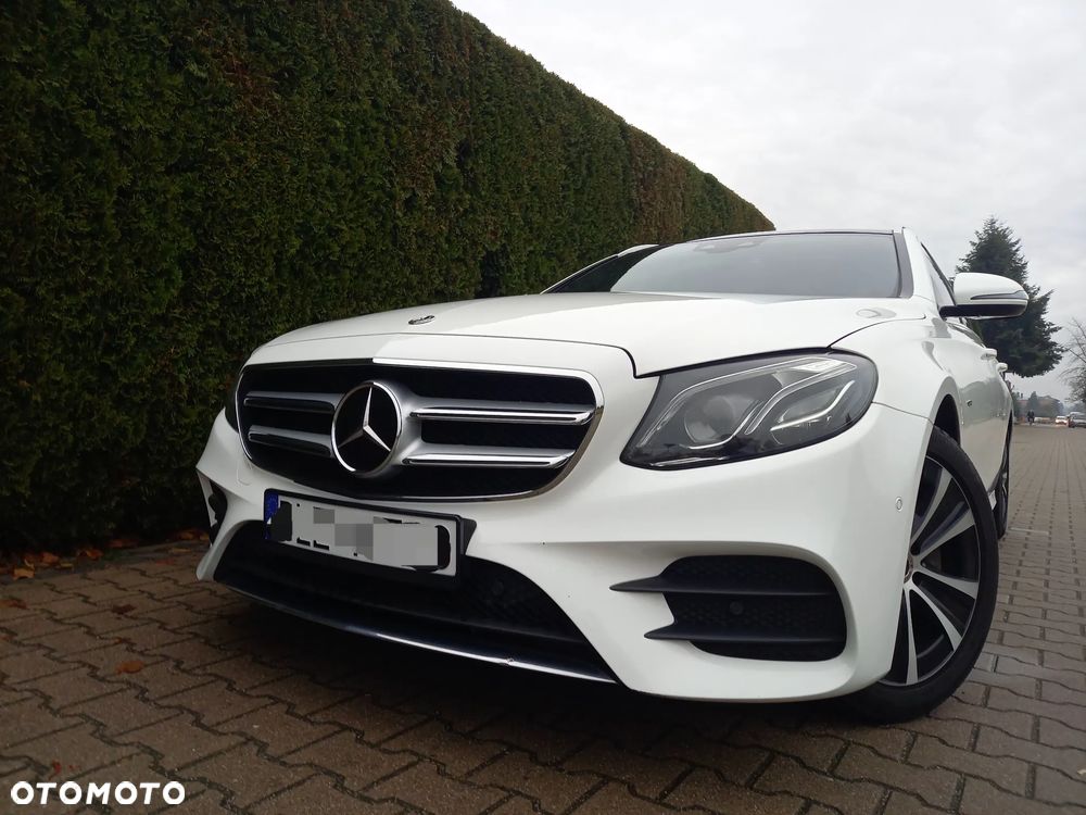 Mercedes-Benz Klasa E 300 d 9G-TRONIC AMG Line - 12