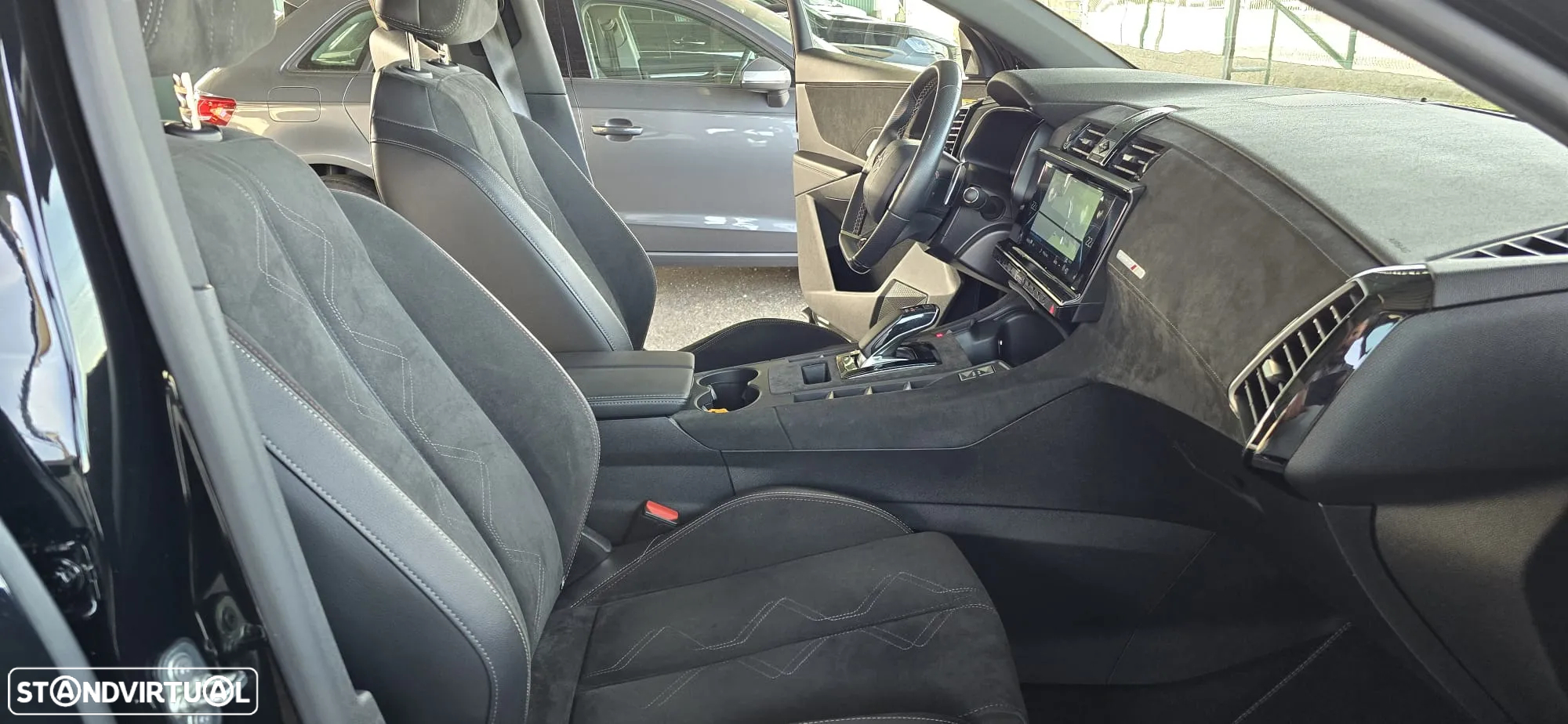 DS DS7 Crossback E-Tense Performance Line EAT8 - 42
