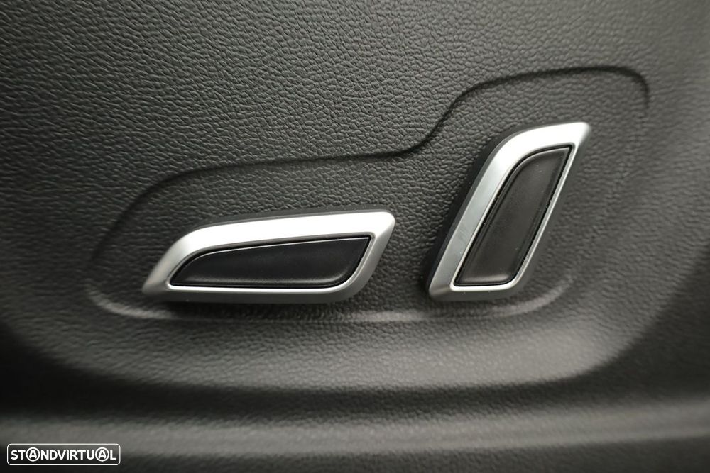 MG EHS 1.5 T-GDI Plug-in Hybrid Luxury - 22