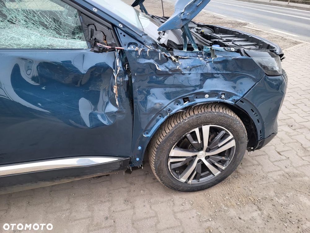 Peugeot 3008 1.2 PureTech mHEV Active Pack S&S e-DCS6 - 15