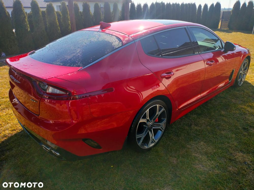 Kia Stinger - 6