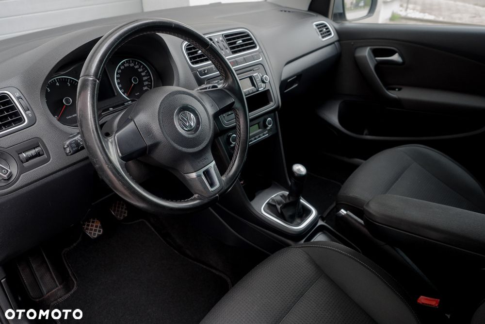 Volkswagen Polo 1.4 Highline - 14