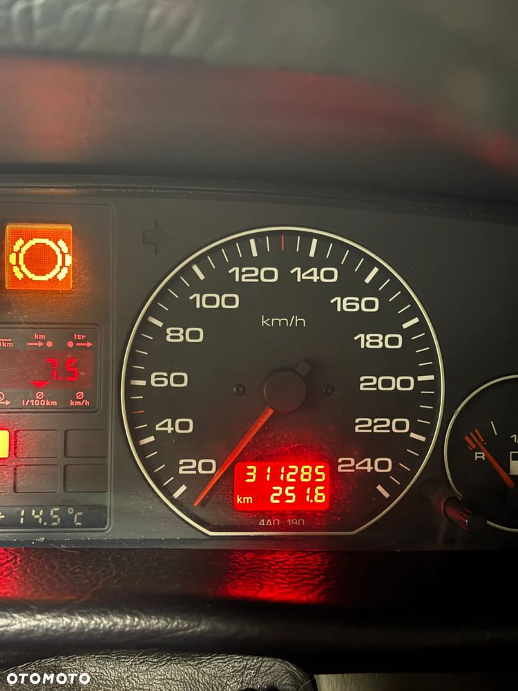 Audi A6 Avant - 17