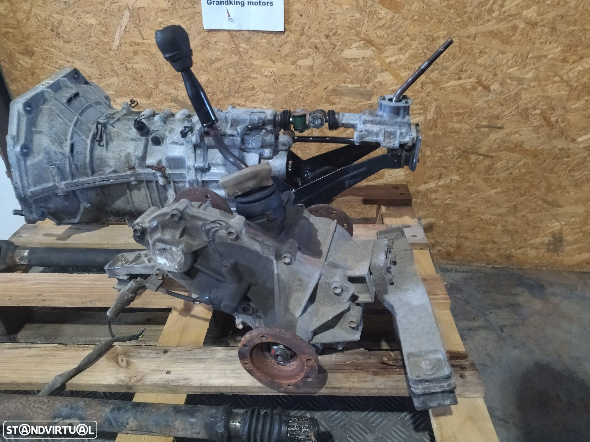 Caixa de transferências Suzuki Jimny 1.3i REF: R7ME - 5