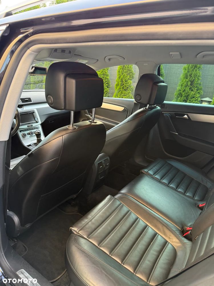 Volkswagen Passat 2.0 TDI 4Mot Comfortline - 18