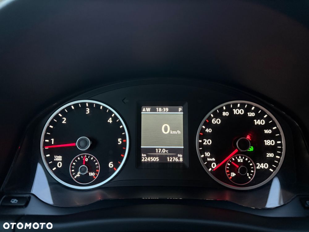 Volkswagen Tiguan 2.0 TDI DPF 4Motion BlueMotion Technology DSG Exclusive - 26