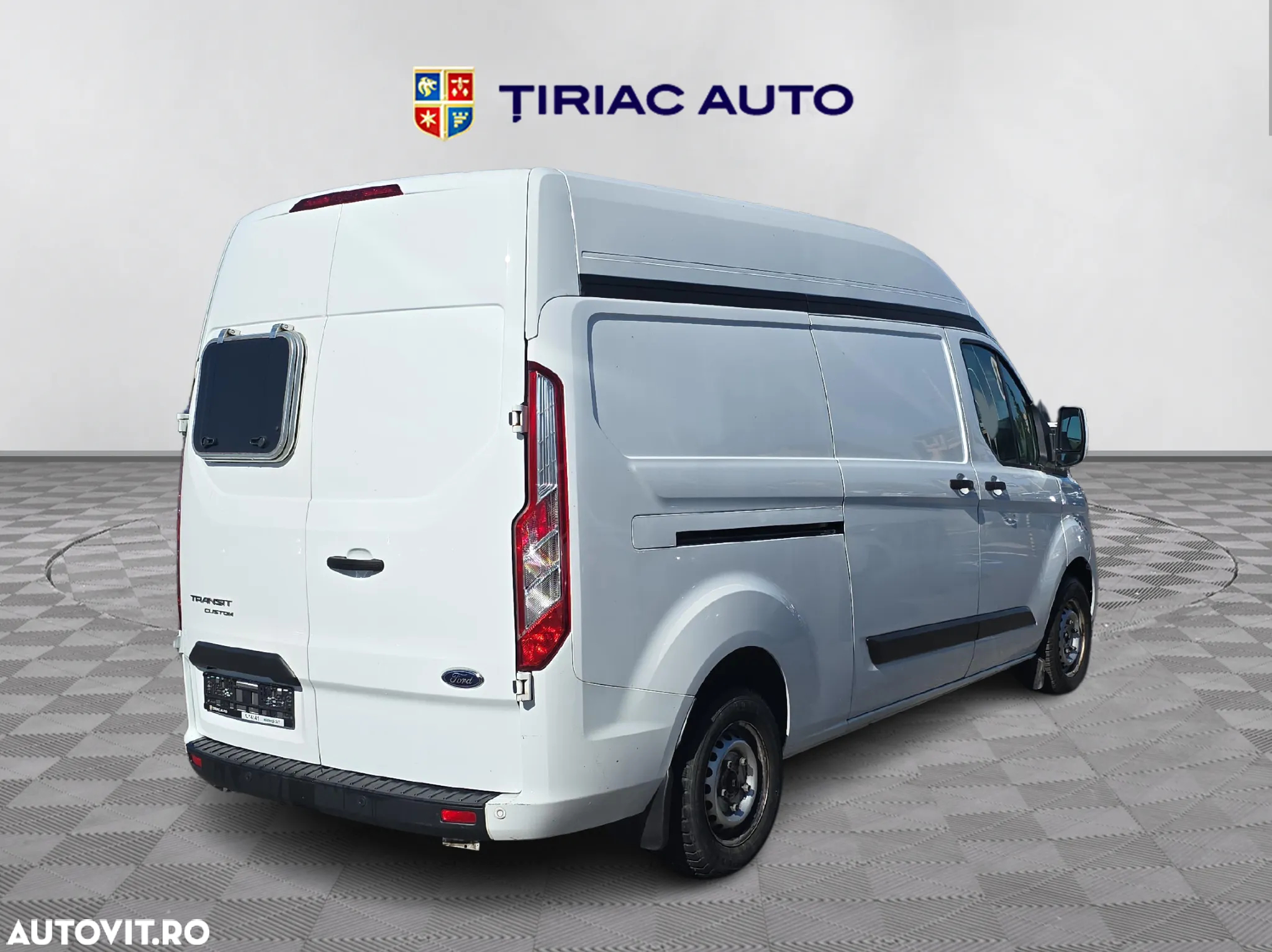 Ford Transit Custom - 5