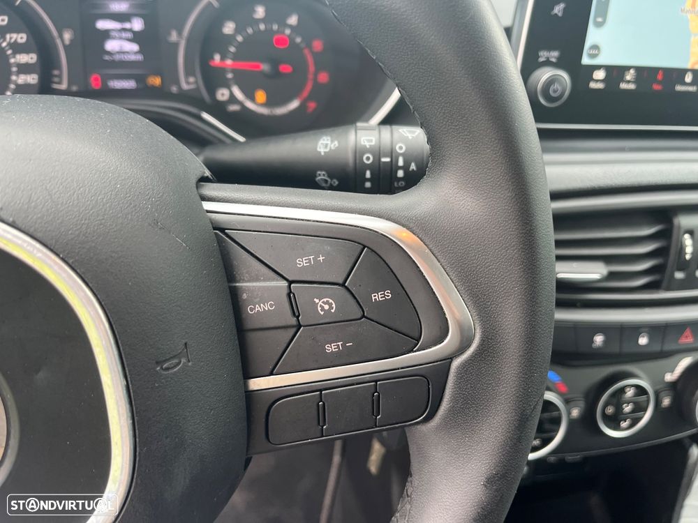 Fiat Tipo Station Wagon 1.3 M-Jet Lounge - 21