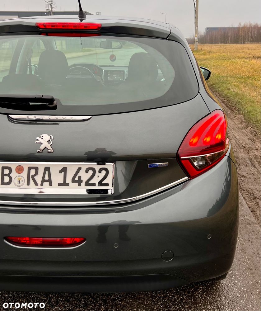 Peugeot 208 82 PureTech Style - 40