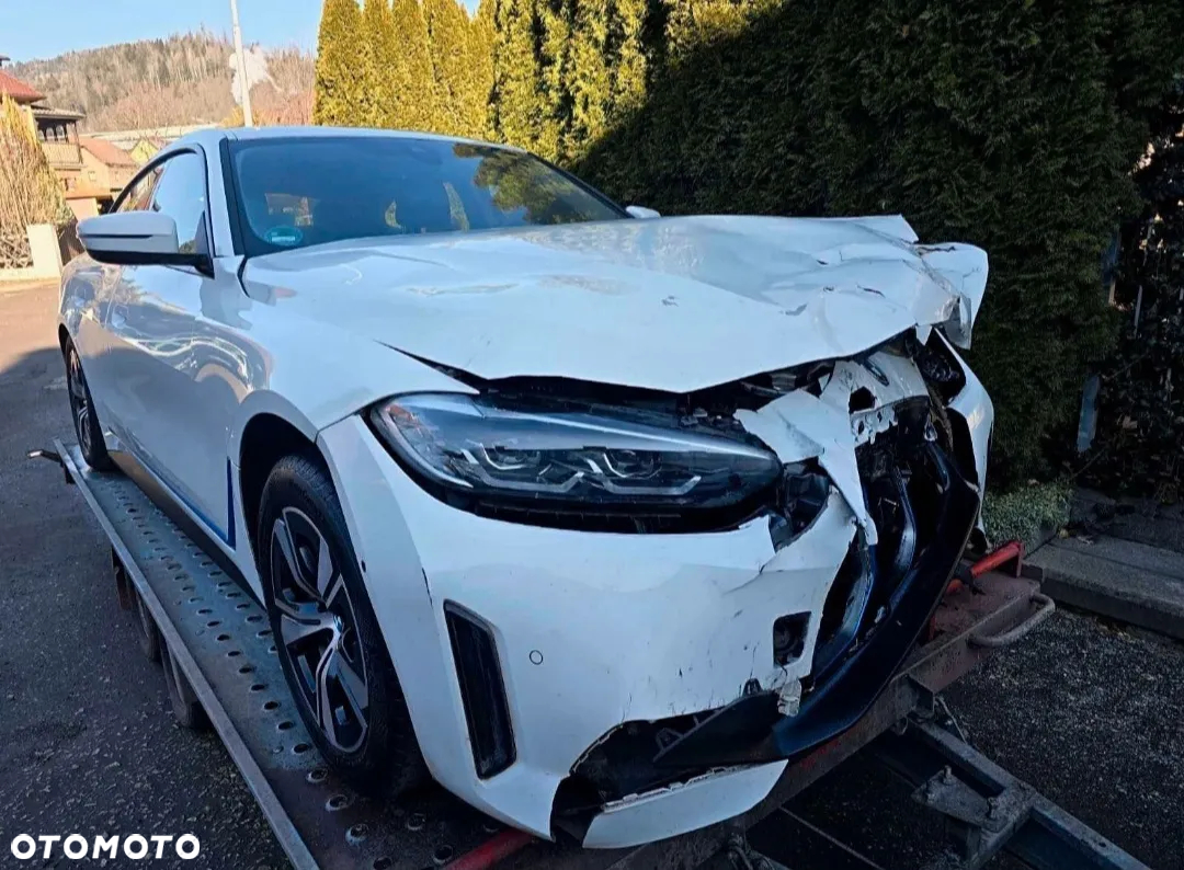 BMW i4 eDrive40 Gran Coupe - 8