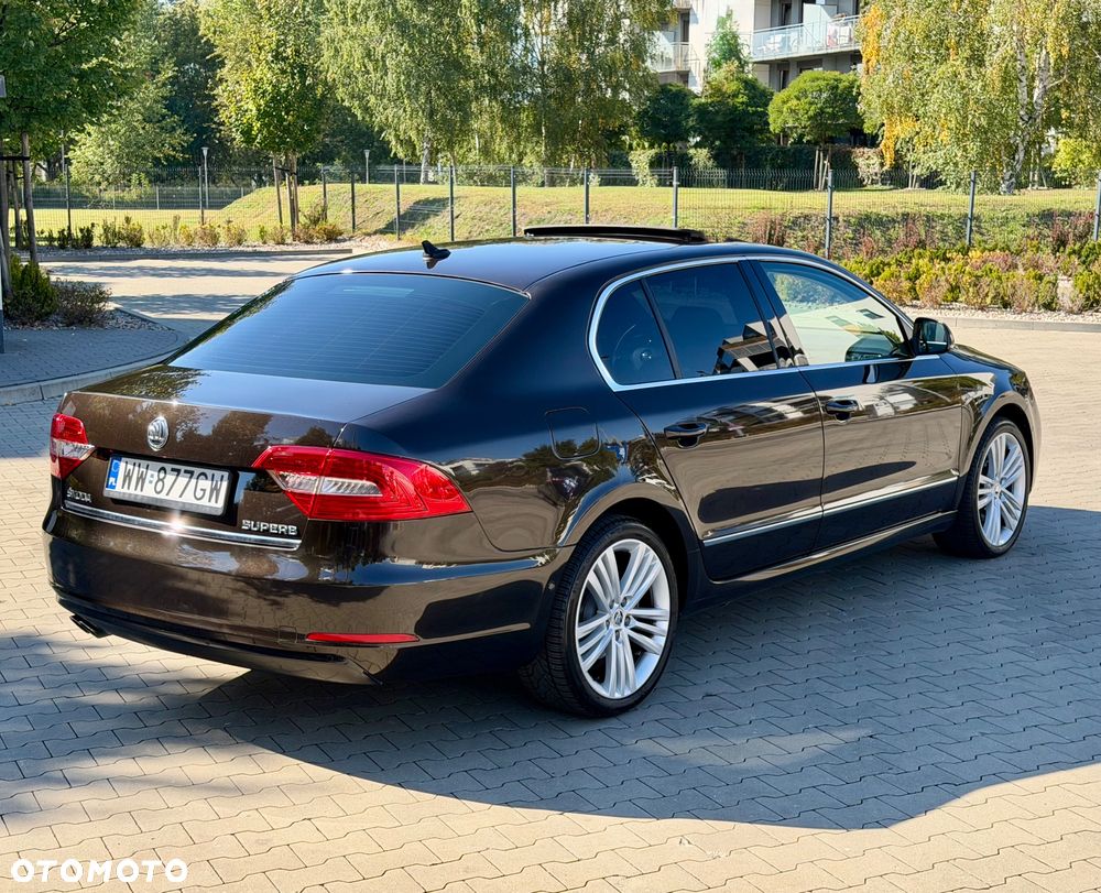Skoda Superb 1.8 TSI DSG Exclusive - 7