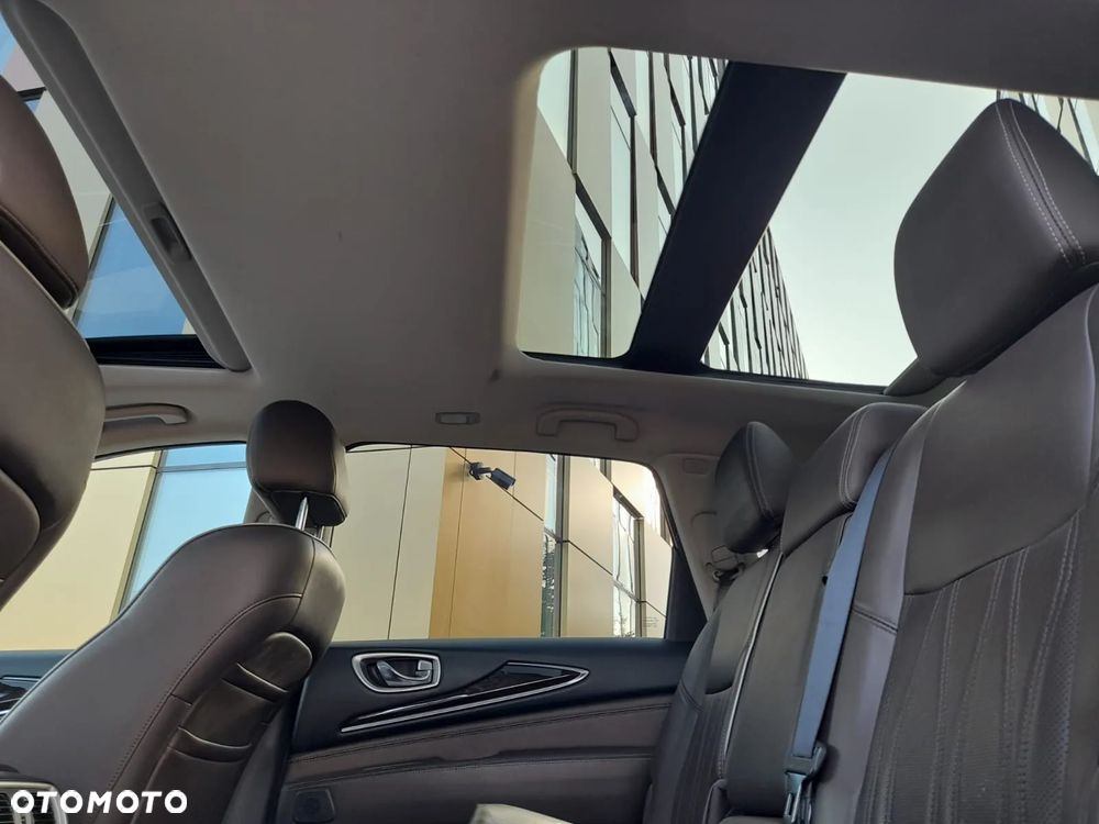 Infiniti QX60 - 30
