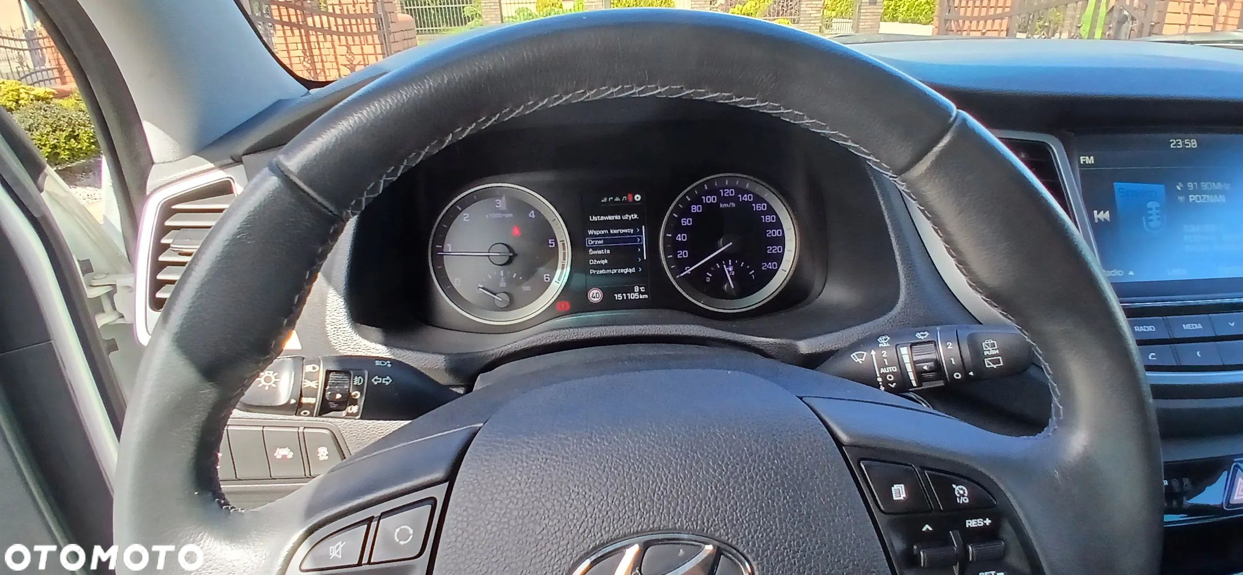Hyundai Tucson 1.7 CRDI BlueDrive GO 2WD - 15