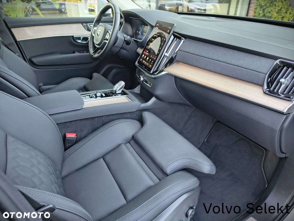 Volvo XC 90 - 26