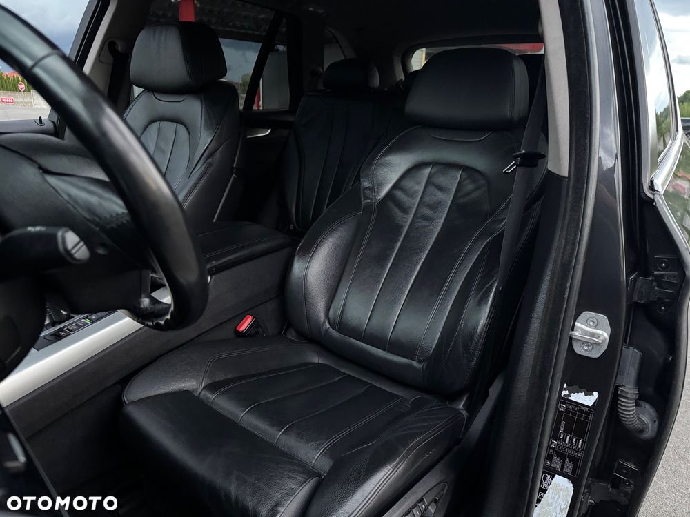 BMW X5 xDrive30d - 27