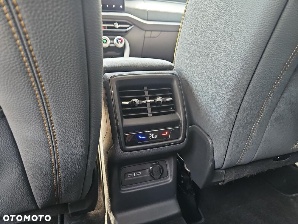 Skoda Kodiaq 2.0 TDI 4x4 Selection DSG - 32