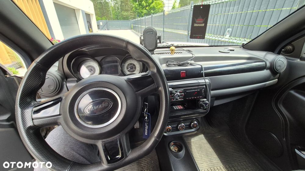 Microcar DUE - 12