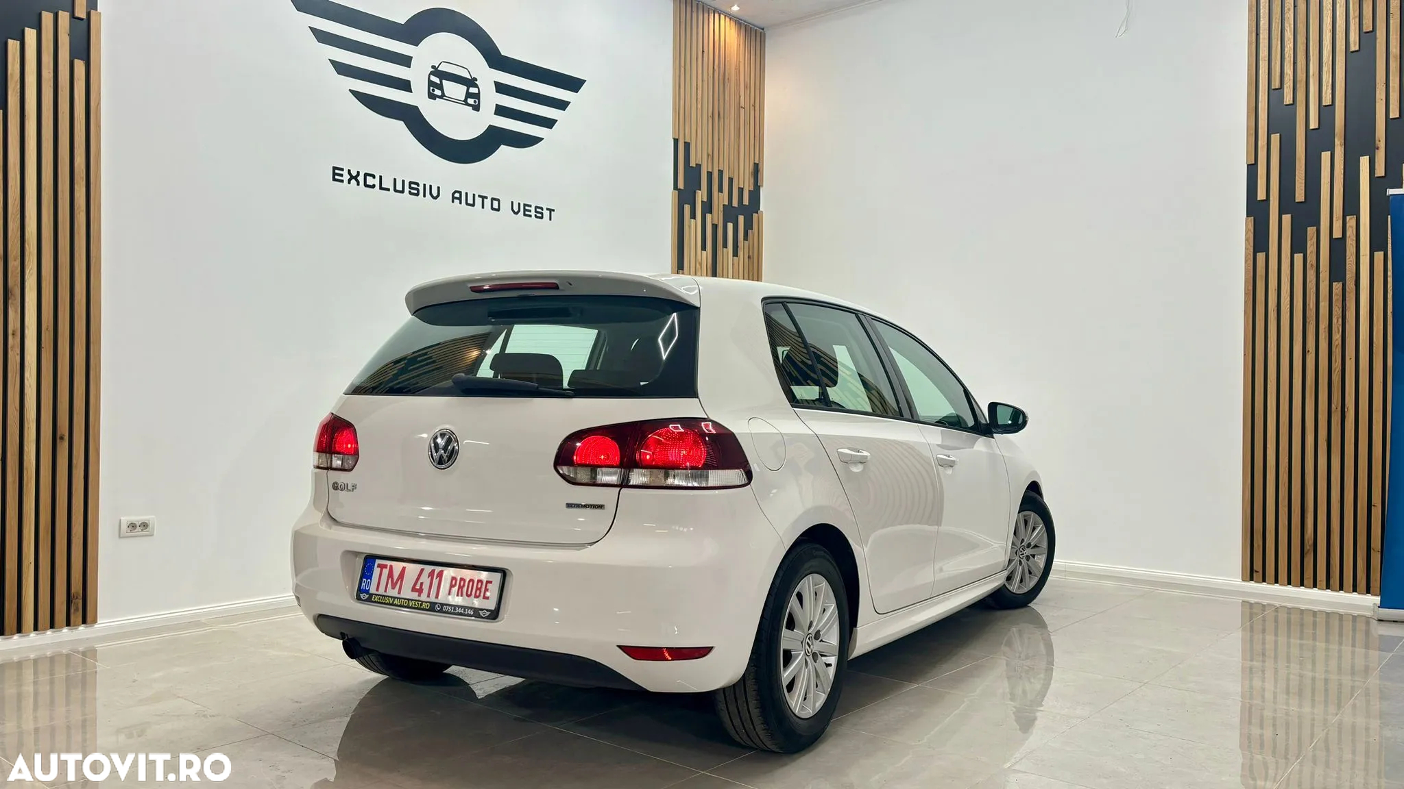 Volkswagen Golf 1.6 TDI DPF BlueMotion - 3