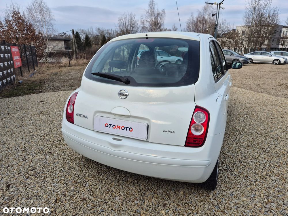 Nissan Micra - 10