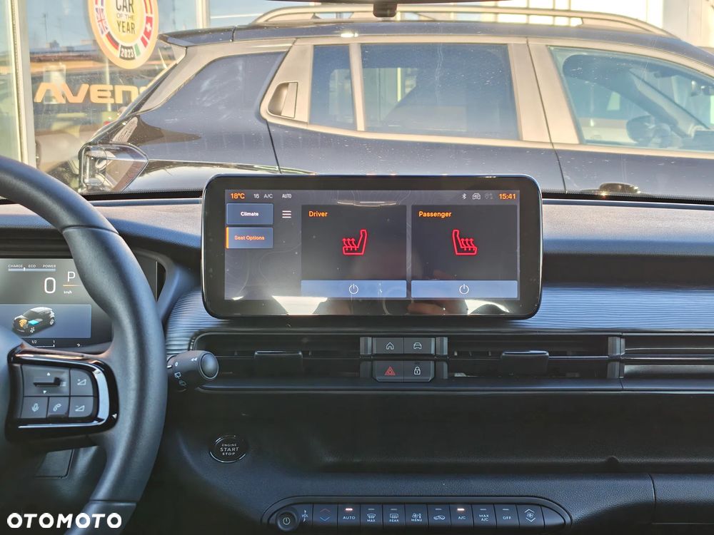 Jeep Avenger 1.2 T3 mHEV Longitude FWD eDCT6 - 29