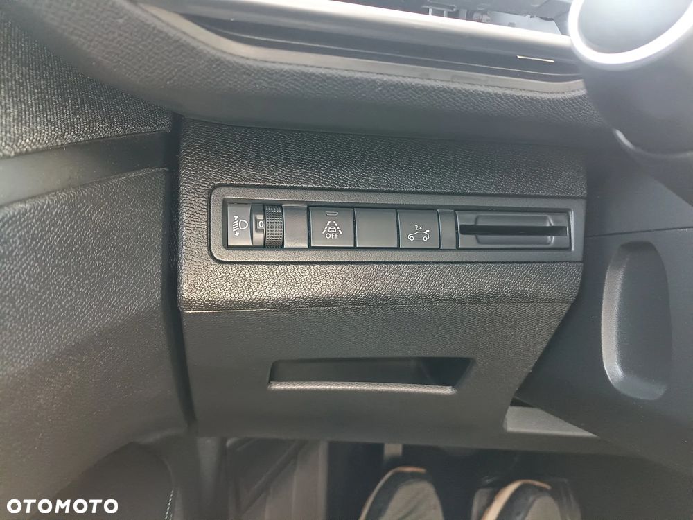 Peugeot 3008 BlueHDi 130 Stop & Start Allure Business-Paket - 19