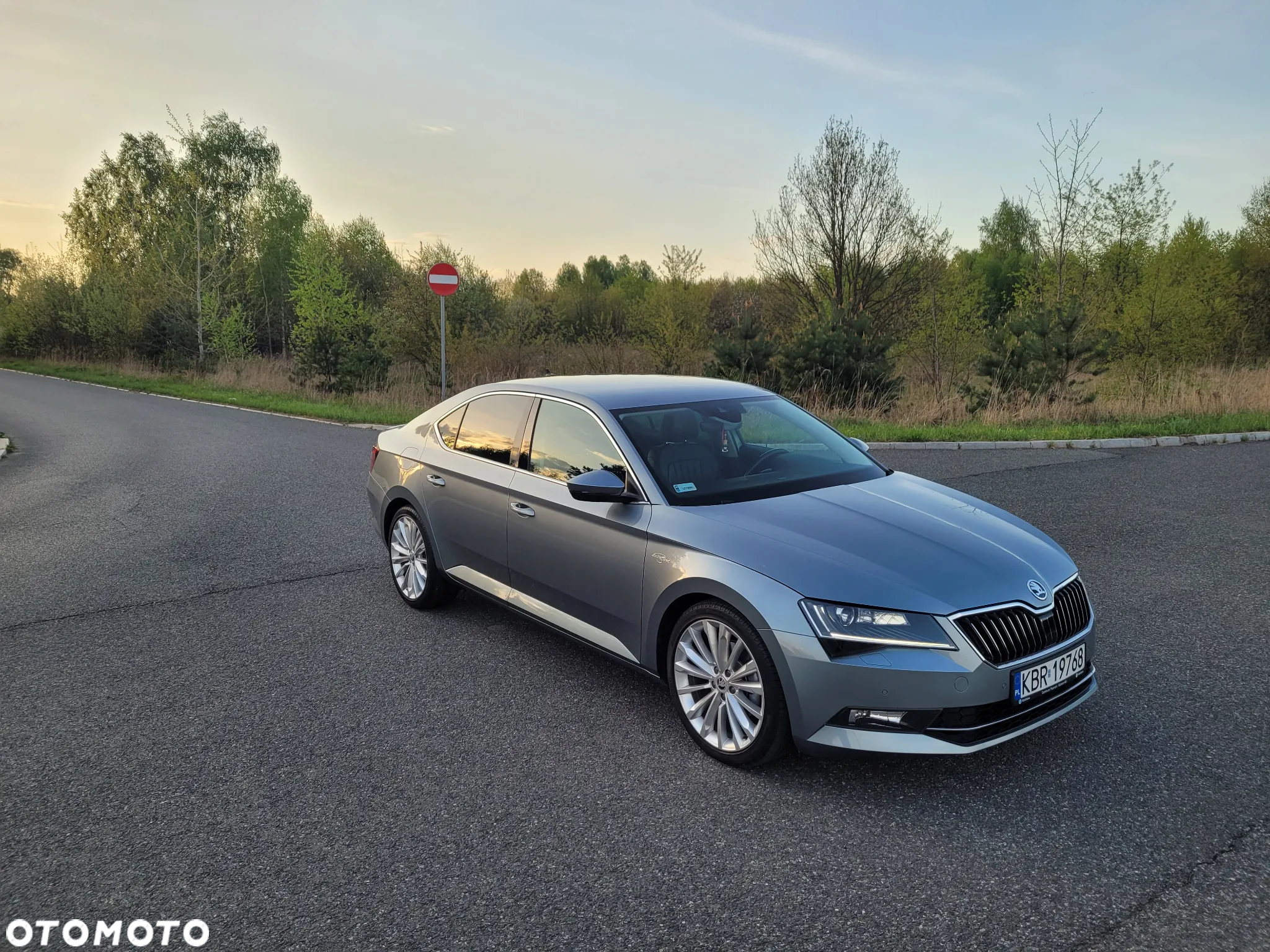 Skoda Superb 1.8 TSI L&K DSG - 4