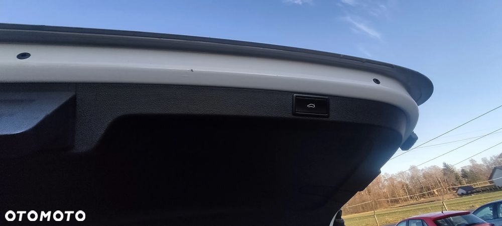 Skoda Octavia 2.0 TDI DSG Style - 31