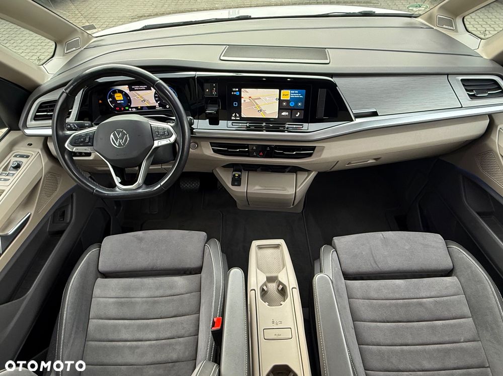 Volkswagen Multivan 2.0 TDI L1 70 Years Bulli DSG - 23